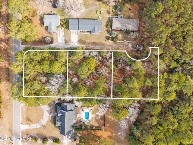 807 Crystal Court SW, Shallotte, NC 28470