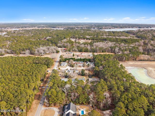 807 Crystal Court SW, Shallotte, NC 28470