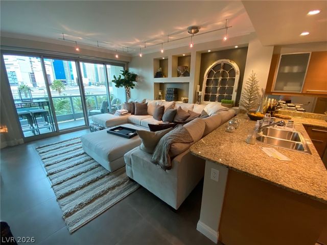 222 Karen Avenue 304, Las Vegas, NV 89109