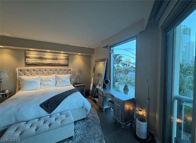 222 Karen Avenue 304, Las Vegas, NV 89109