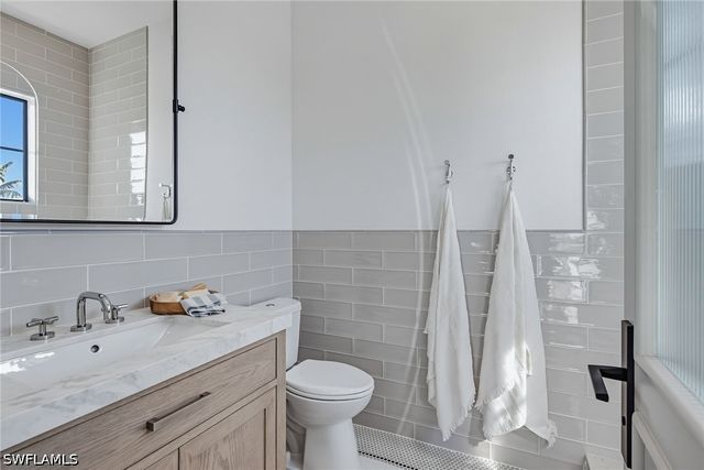 839 Chestnut CT, Marco Island, FL 34145