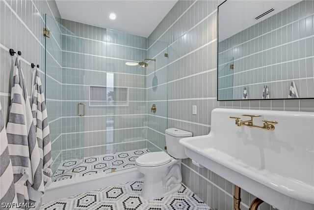 839 Chestnut CT, Marco Island, FL 34145