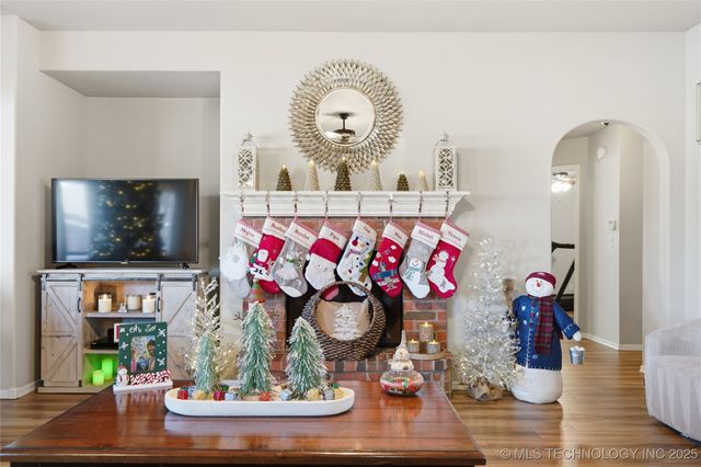 10211 N 143rd East Avenue, Owasso, OK 74055