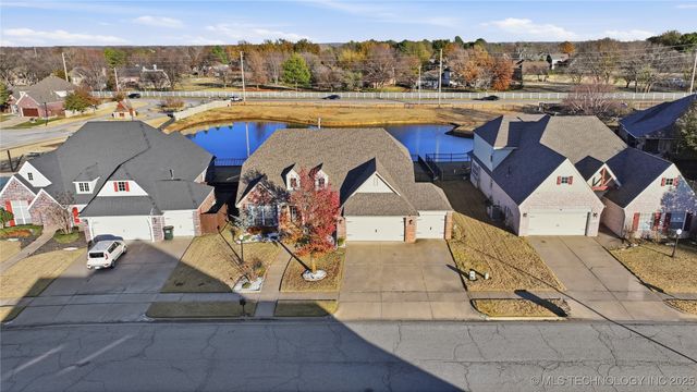 10211 N 143rd East Avenue, Owasso, OK 74055