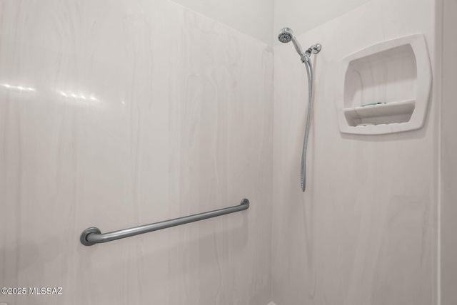 1096 Vista De Los Alamos, Rio Rico, AZ 85648