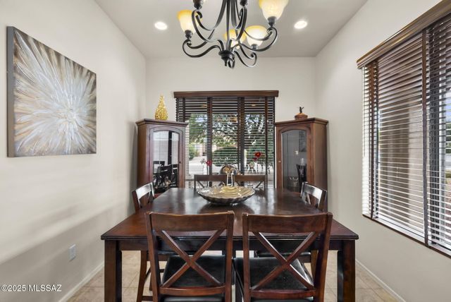 1096 Vista De Los Alamos, Rio Rico, AZ 85648