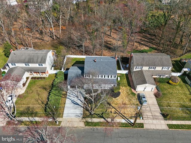 1225 CARDINAL LAKE DR, Cherry Hill, NJ 08003