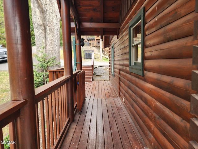 4408 Forest Vista Way, Pigeon Forge, TN 37863