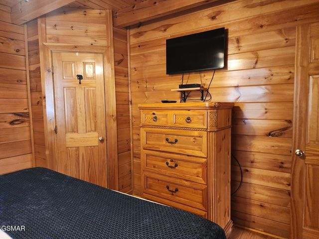 4408 Forest Vista Way, Pigeon Forge, TN 37863