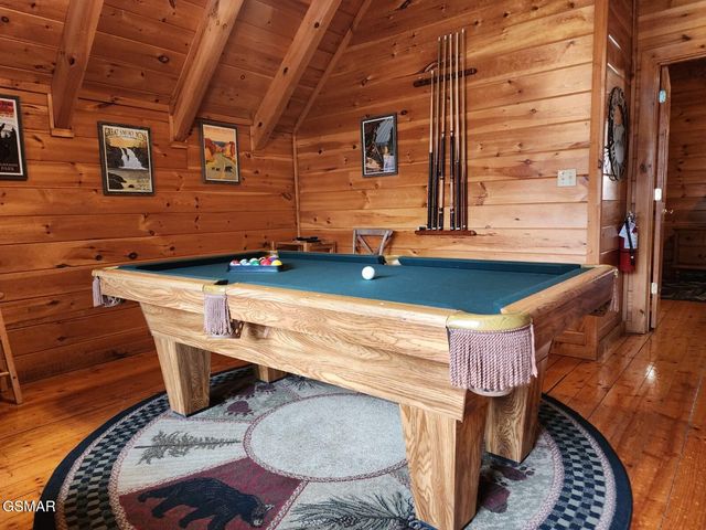 4408 Forest Vista Way, Pigeon Forge, TN 37863