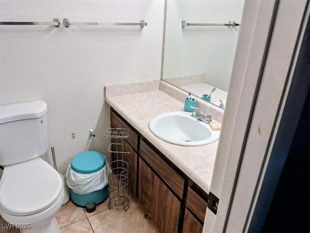 4444 West Desert Inn Road A, Las Vegas, NV 89102