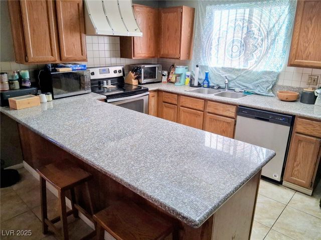 4444 West Desert Inn Road A, Las Vegas, NV 89102