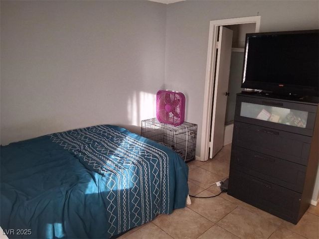 4444 West Desert Inn Road A, Las Vegas, NV 89102