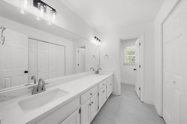 11215 Highfield Chase Drive, Johns Creek, GA 30097