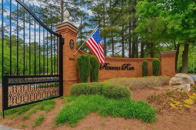 11215 Highfield Chase Drive, Johns Creek, GA 30097