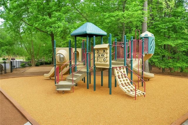 11215 Highfield Chase Drive, Johns Creek, GA 30097