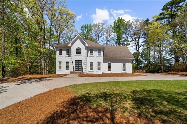 11215 Highfield Chase Drive, Johns Creek, GA 30097