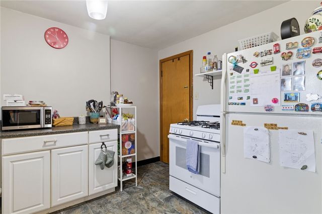 1136 Peermont Ave 1, Dormont, PA 15216
