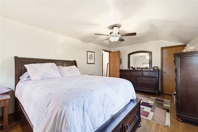 1136 Peermont Ave 1, Dormont, PA 15216