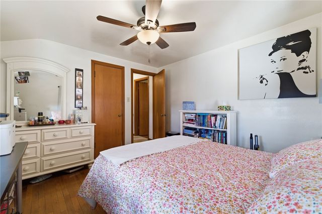 1136 Peermont Ave 1, Dormont, PA 15216