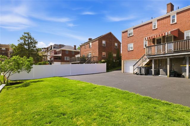 1136 Peermont Ave 1, Dormont, PA 15216