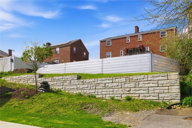 1136 Peermont Ave 1, Dormont, PA 15216