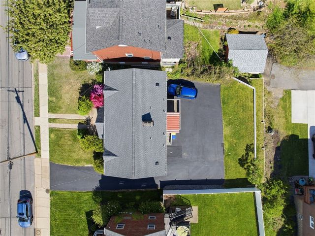 1136 Peermont Ave 1, Dormont, PA 15216