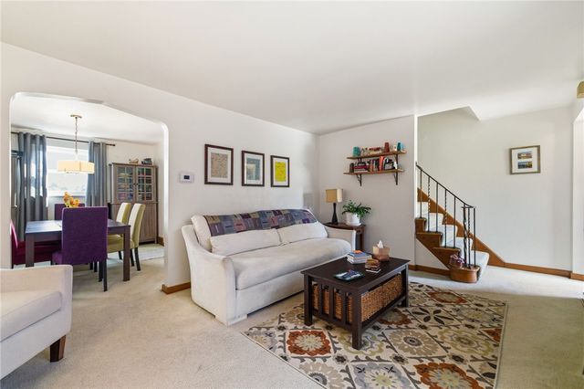 1136 Peermont Ave 1, Dormont, PA 15216