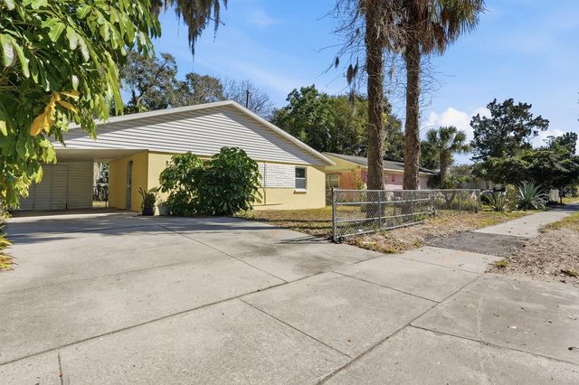 437 LOCKHART STREET, Daytona Beach, FL 32114