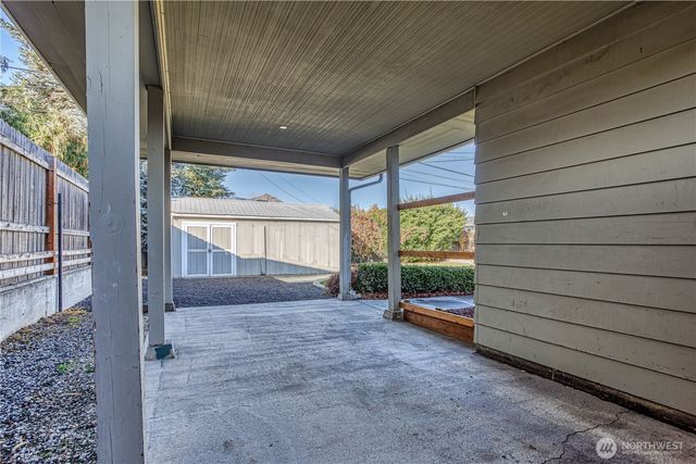 1104 Rosewood Avenue, Wenatchee, WA 98801