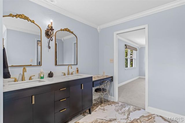 2550 Bluffwood Drive, Unincorporated, MO 63129