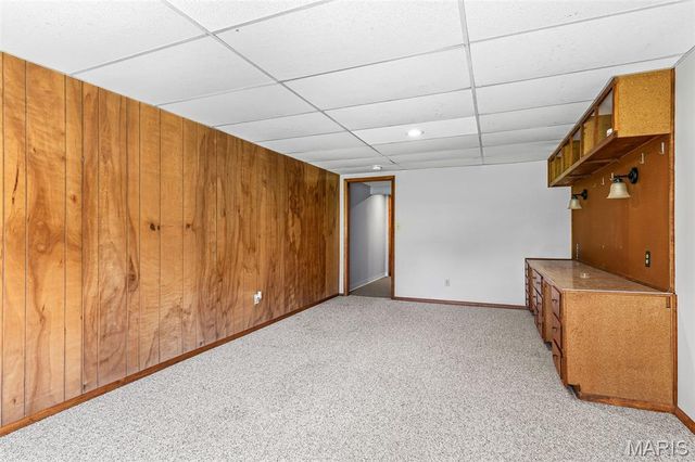 2550 Bluffwood Drive, Unincorporated, MO 63129