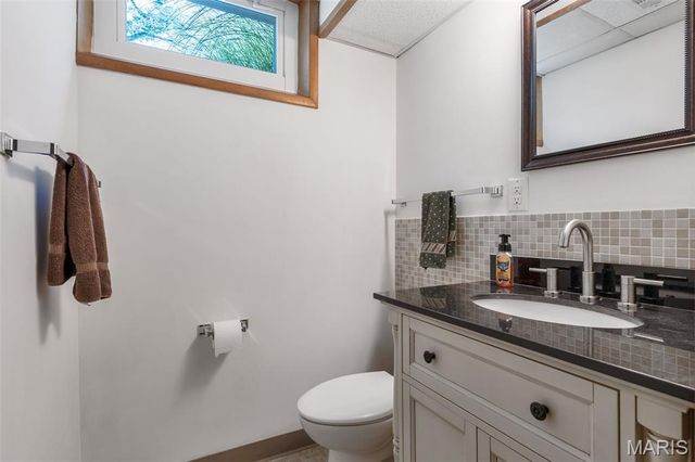 2550 Bluffwood Drive, Unincorporated, MO 63129