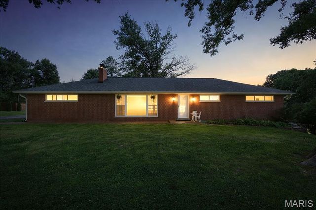 2550 Bluffwood Drive, Unincorporated, MO 63129