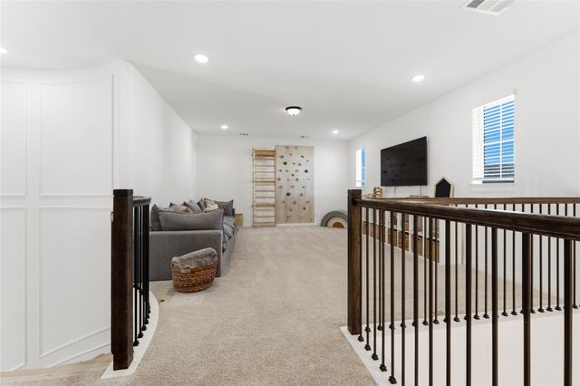 149 Comfort Maple LN, Dripping Springs, TX 78620