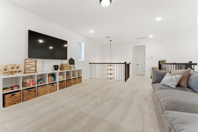 149 Comfort Maple LN, Dripping Springs, TX 78620