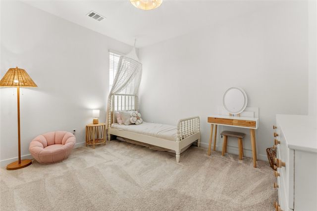 149 Comfort Maple LN, Dripping Springs, TX 78620