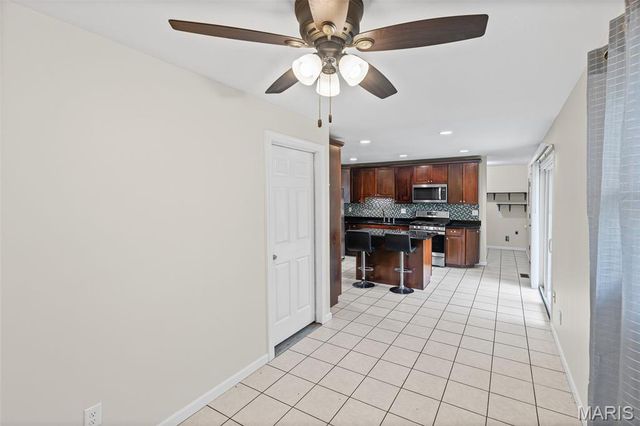 605 W Adams Street, O'fallon, IL 62269