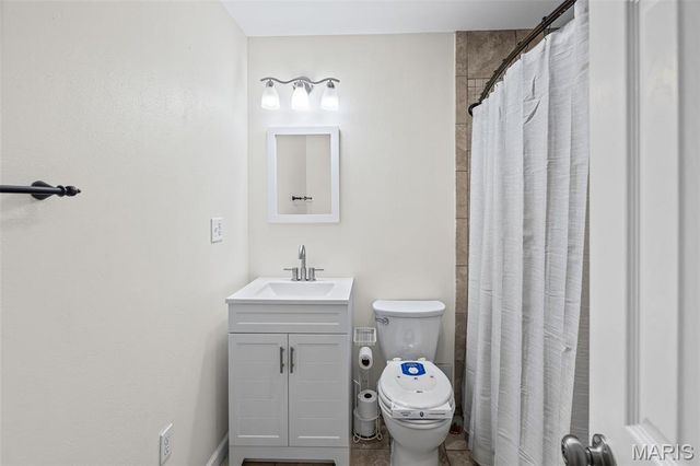 605 W Adams Street, O'fallon, IL 62269