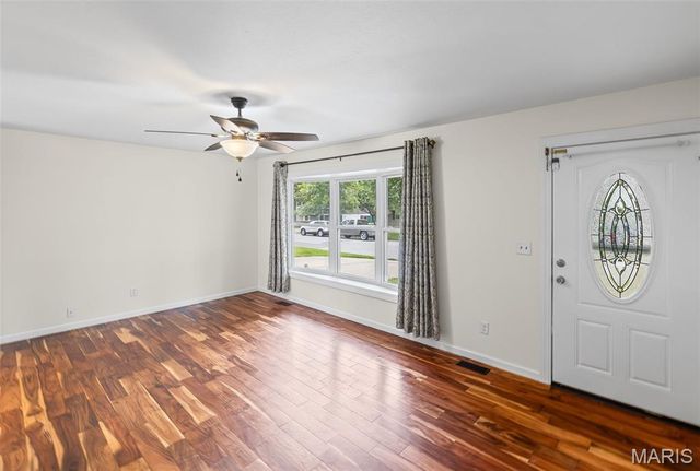 605 W Adams Street, O'fallon, IL 62269