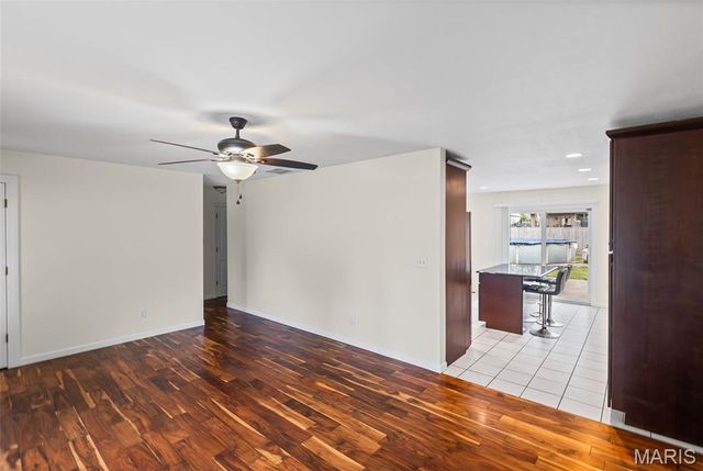 605 W Adams Street, O'fallon, IL 62269