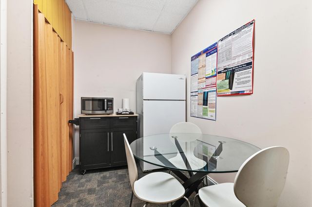 4800 N State Rd 7 F-107, Lauderdale Lakes, FL 33319