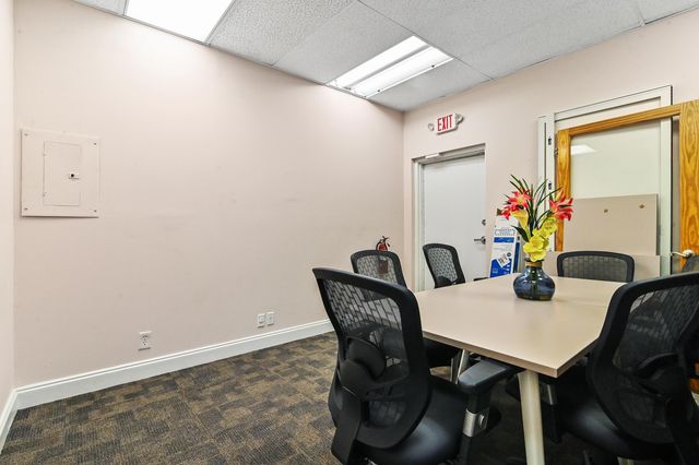 4800 N State Rd 7 F-107, Lauderdale Lakes, FL 33319
