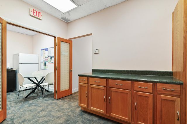 4800 N State Rd 7 F-107, Lauderdale Lakes, FL 33319