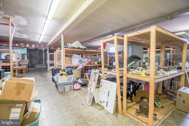 82 MAIN ST, Pennsburg, PA 18073