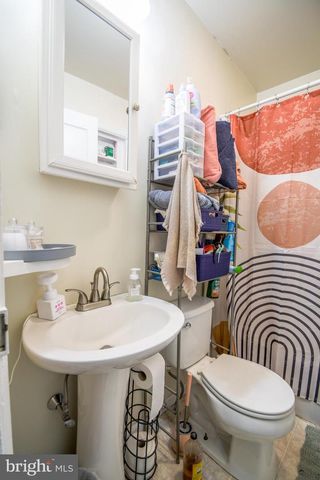 82 MAIN ST, Pennsburg, PA 18073