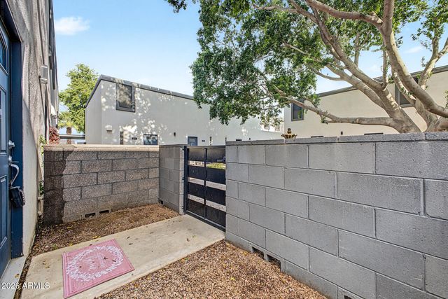 7325 E BELLEVIEW Street 1020, Scottsdale, AZ 85257
