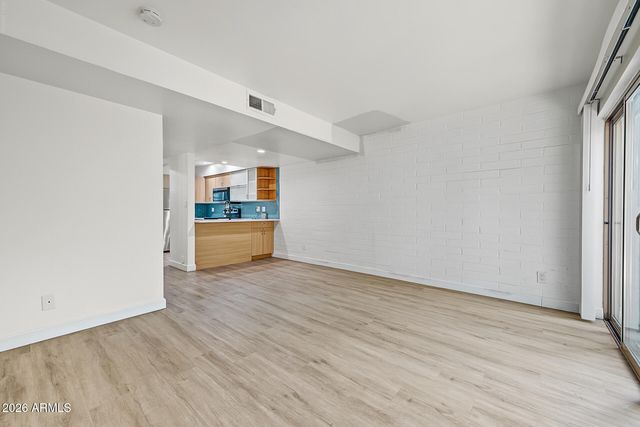 7325 E BELLEVIEW Street 1020, Scottsdale, AZ 85257