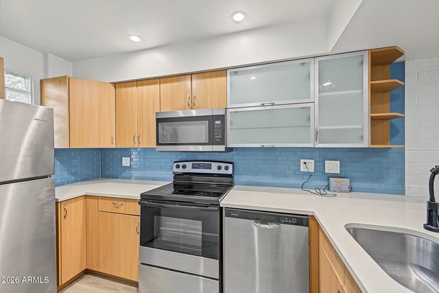 7325 E BELLEVIEW Street 1020, Scottsdale, AZ 85257