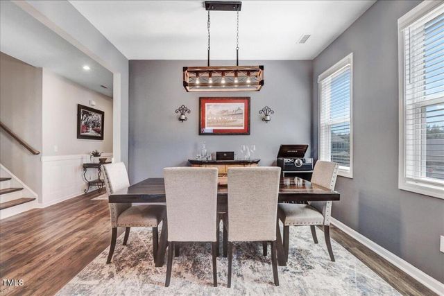 222 S Stonehaven Way, Clayton, NC 27527